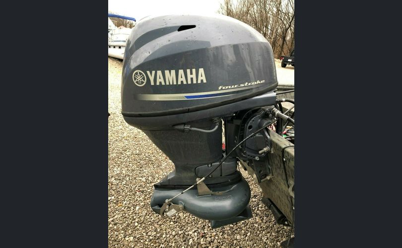 yamaha F40JEA-kuva-3